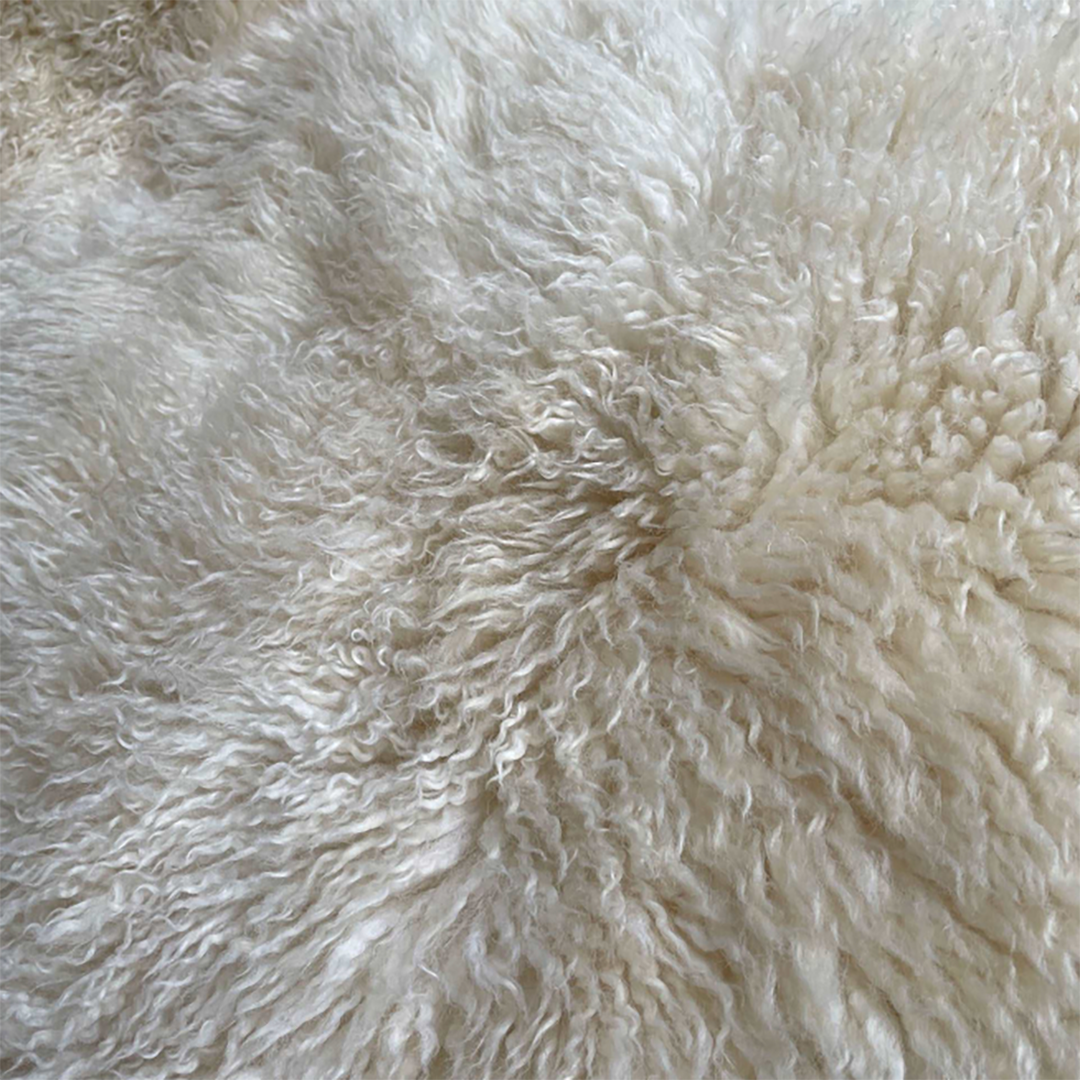 British Curly Sheepskin Ivory Cream White 100% Natural Sheep Skin Rug